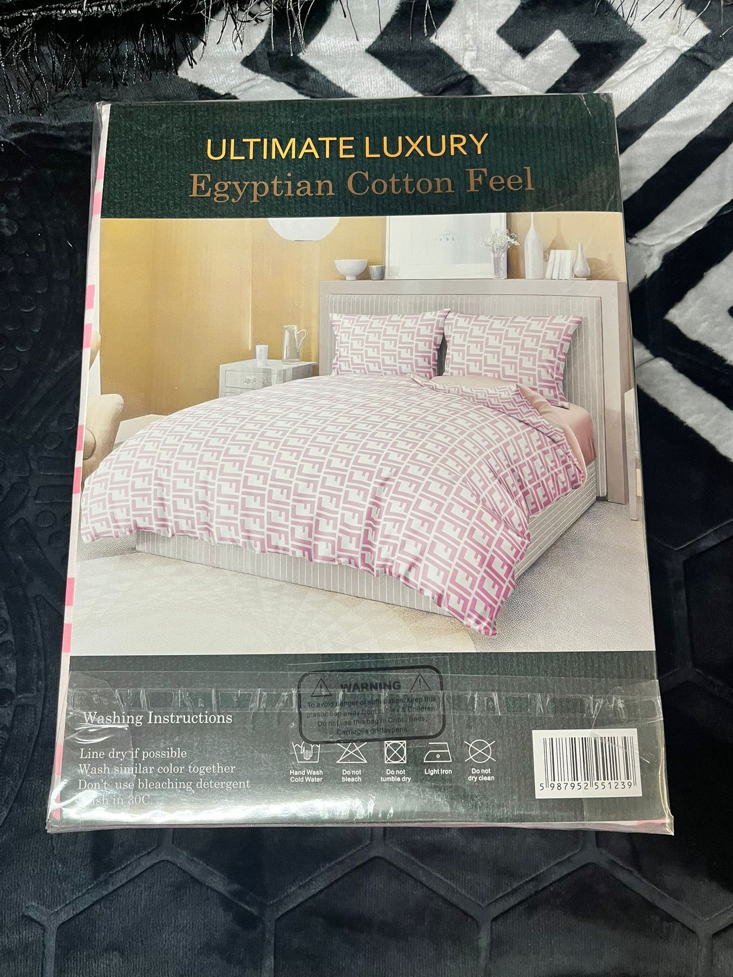 Rehmet Collection Bedding Superking size.