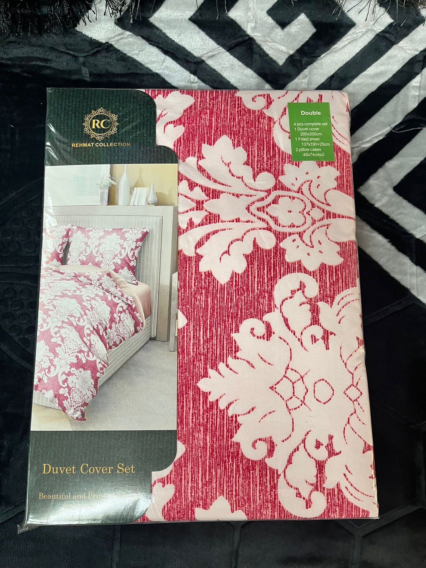 Rehmet Collection Bedding Superking size.