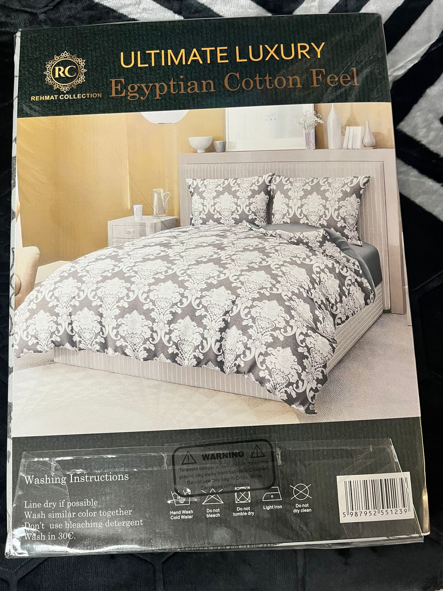 Rehmet Collection Bedding Superking size.