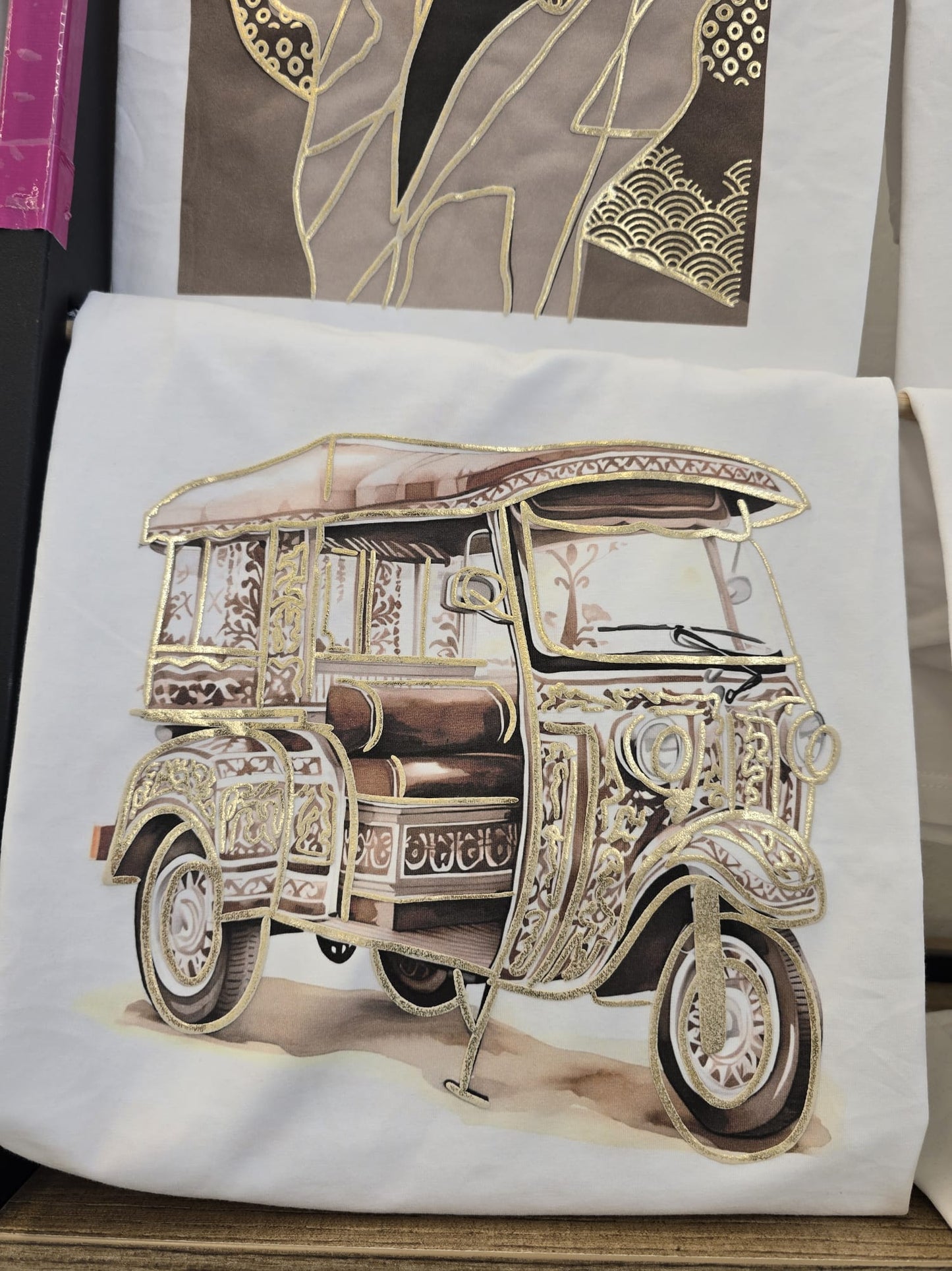 Azara T-Shirt