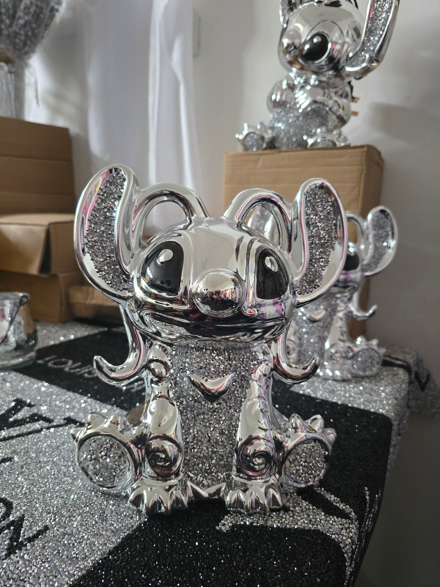 Silver Lilly