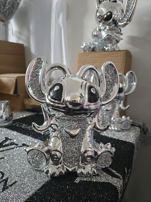 Silver Lilly
